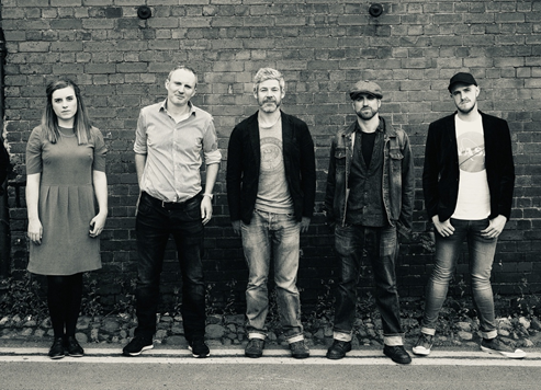 The Crayon Set - Dublin's Alternative Pop Outfit Reveal Two New Tracks: 'Summer Song' + 'Rock Star'