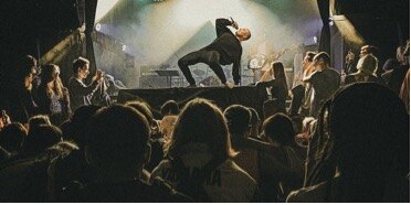 Nieuwe muziek van Wit-Russische post-punk formatie Weed & Dolphins