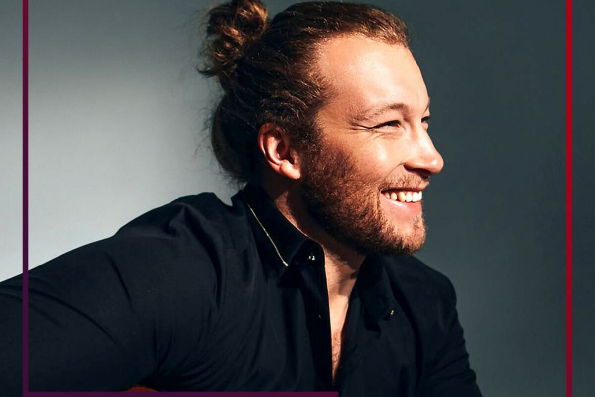 Cory Marks exclusively debuts 'Devil's Grin (Acoustic)' with Amazon Music