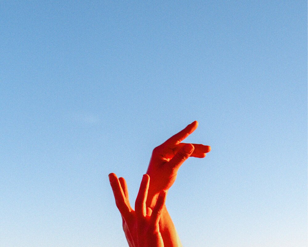 Ġenn - Unveil riotous new single 'Catalyst' + hear new live version of 'Feel'