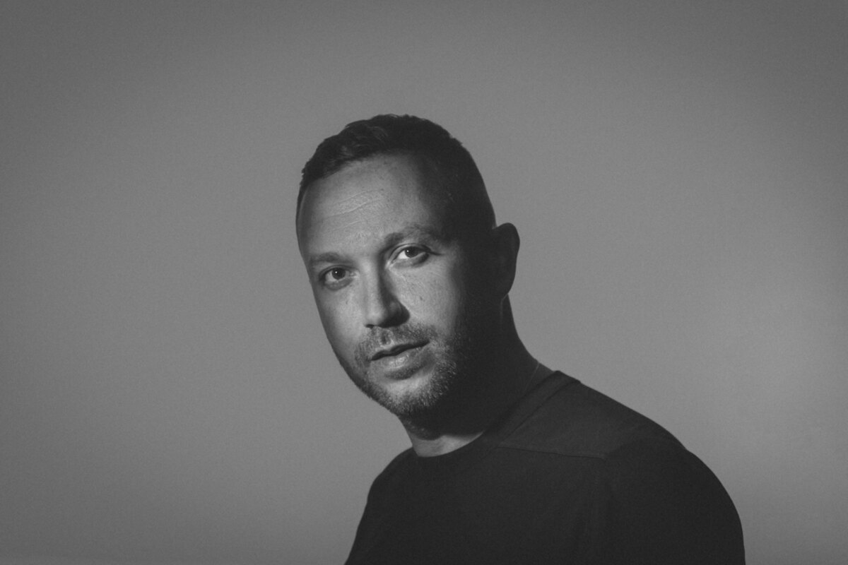 Nic Fanciulli & Black Circle collaborate once again on 'Hooked On You'; Featuring the vocals of rising UK four-piece Miya Miya