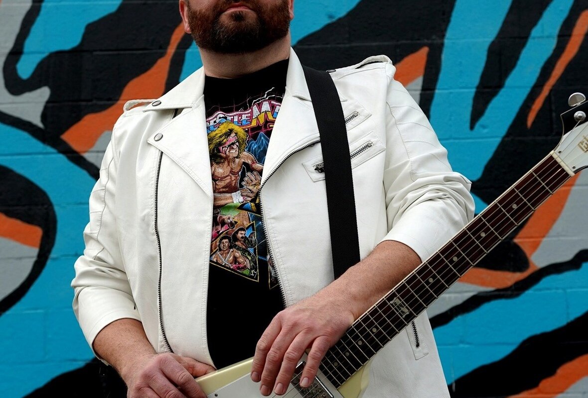 Shawn Perry Releases New Single "HARDROCK HILLBILLY" feat. KING PALA + Official Music Video