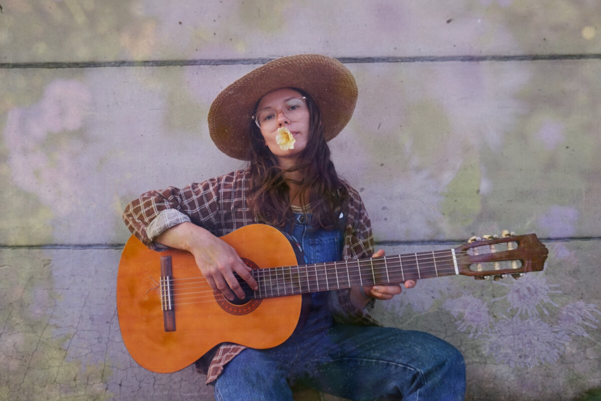Catbug releaset nieuwe single 'oude zomers