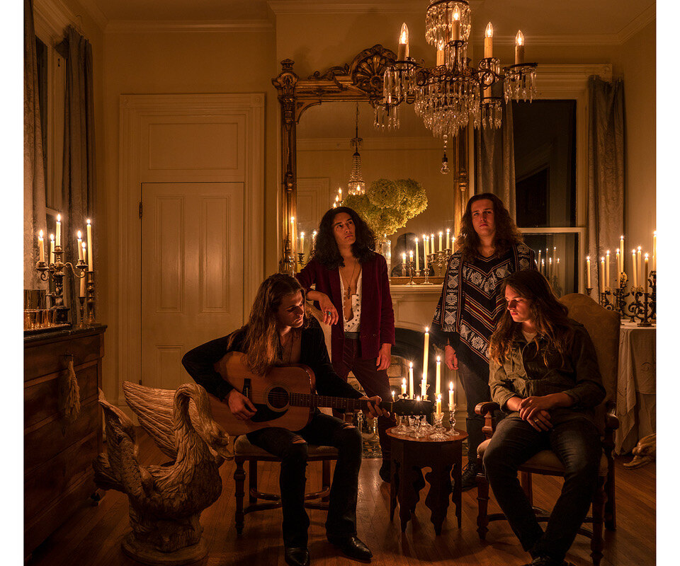 Naked Gypsy Queens kondigen debuut EP ‘Georgiana’ aan!