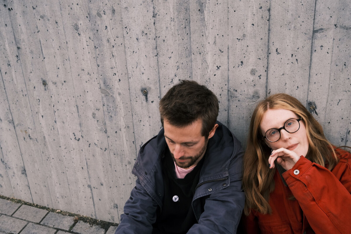 BSÍ - Icelandic DIY duo announce UK tour with The Vaccines + London headline show | Share new video for 'My knee against kyriarchy'