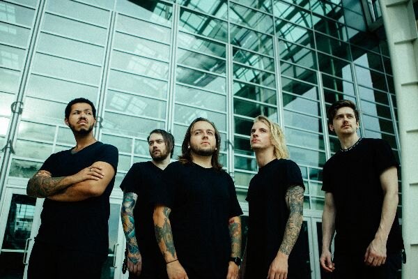 Hollow Front Usher New Era With "Treading Water"