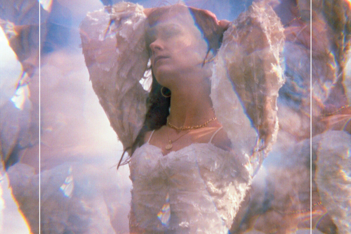 Astræa releases brand new EP 'Looking Up'