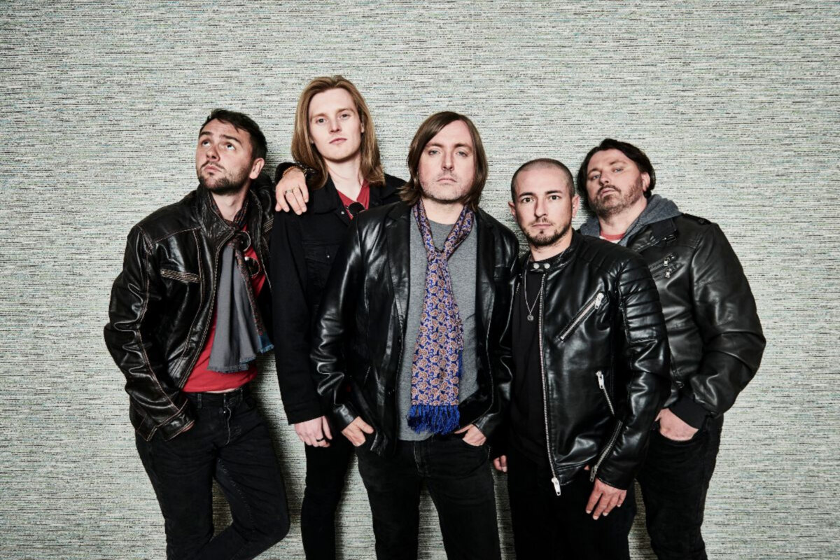 Scarlet Rebels share brand new video for 'Take You Home'