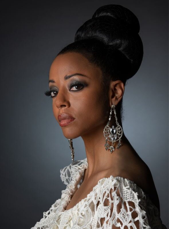 Artieste Sandrine grijpt de hoofdrol in een musicalrevue over het leven van de legendarische Josephine Baker