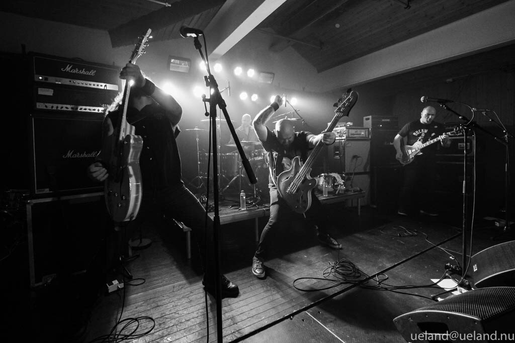 Duckwalk Chuck: Norwegian Hard Rockers Release Video for Shut Your Lights