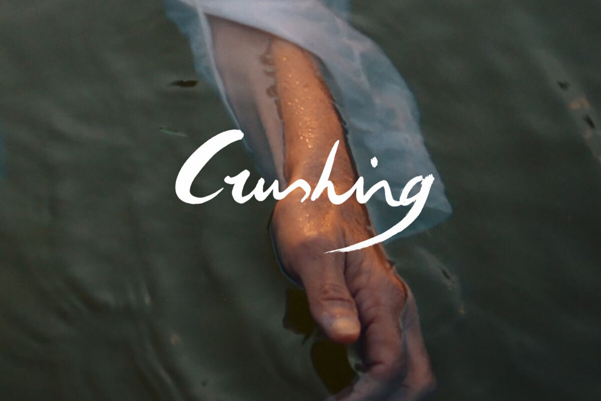 Intergalactic Lovers lanceren nieuwe single Crushing