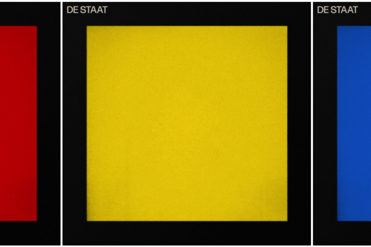 Dutch band De Staat releases 3 new tracks '(Red)', '(Yellow)' and '(Blue)'