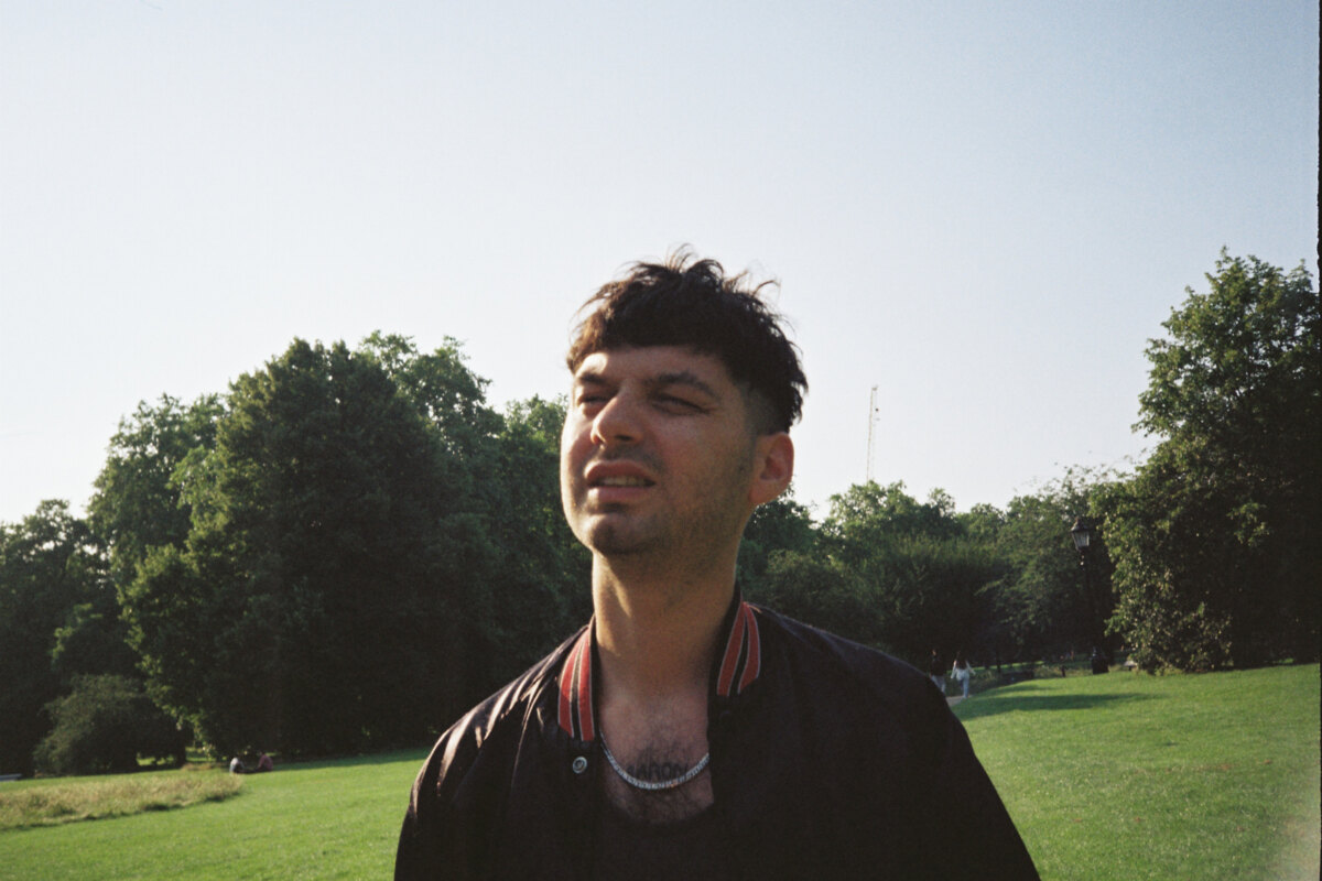 Le Junk - London angst-pop riser releases new single & video 'America'