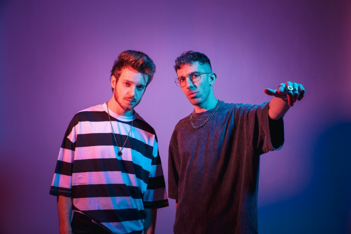 Peaks! Release New Single & Video "Black Guns & White Drugs"