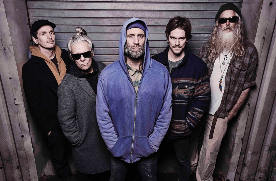 Reef release new single "Shoot Me Your Ace" Produced by Andy Taylor (Duran Duran / The Power Station)