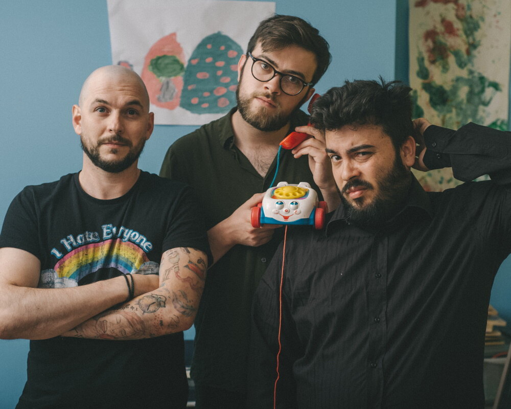 Irish alt.stoner trio The Last Vinci reveal new single 'Glitter Slaughterhouse'