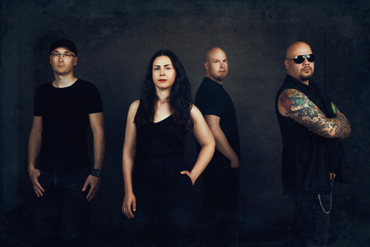 Lilli fire out a single that leaves no room for compromises