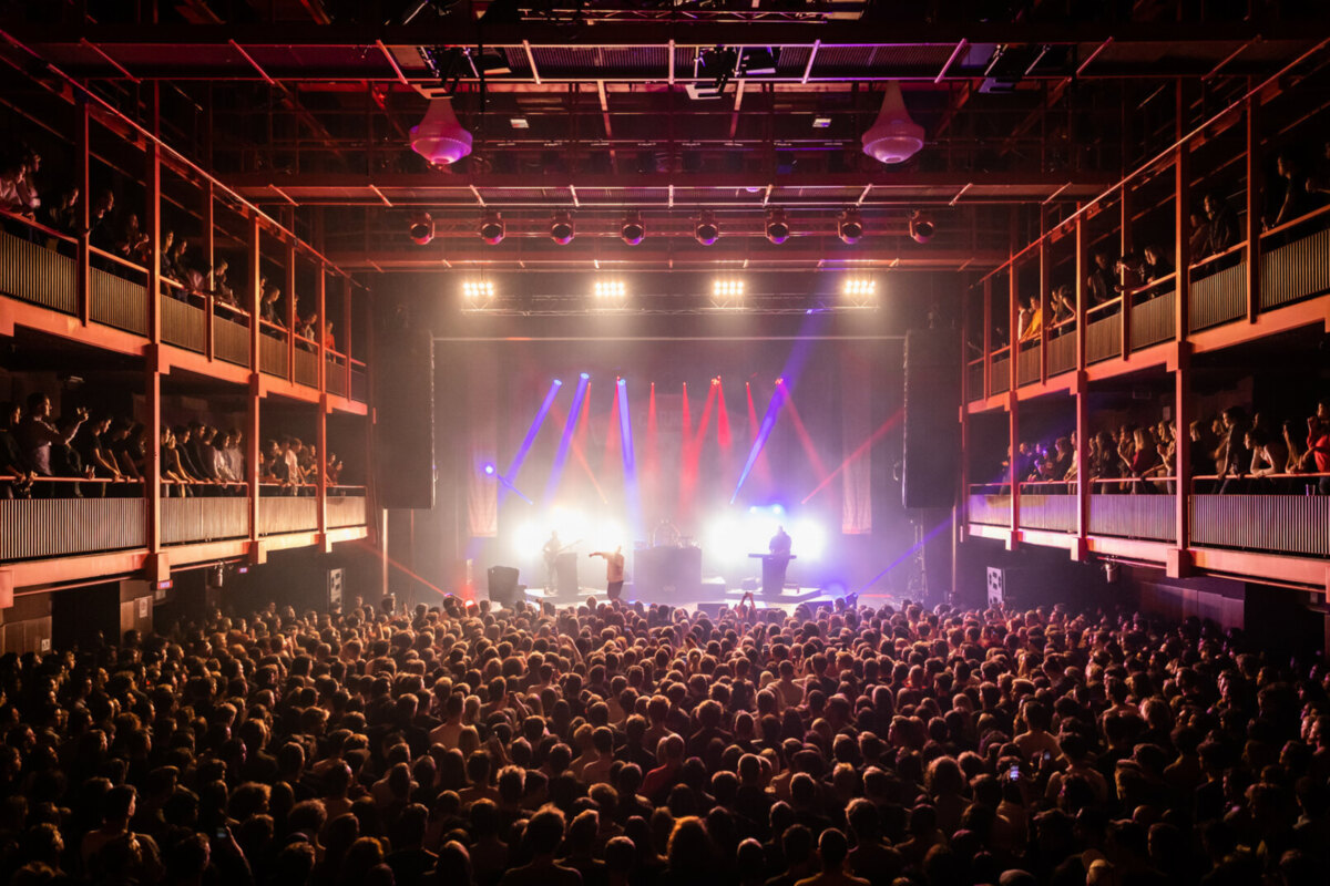 AB presenteert 3-delige docureeks ‘AB: Back To Live’