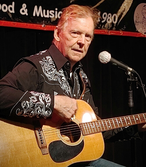 Toronto Country-Folk Tunesmith David McLachlan Singles Out Rampant Dishonesty with Timely “Gimme the Truth”
