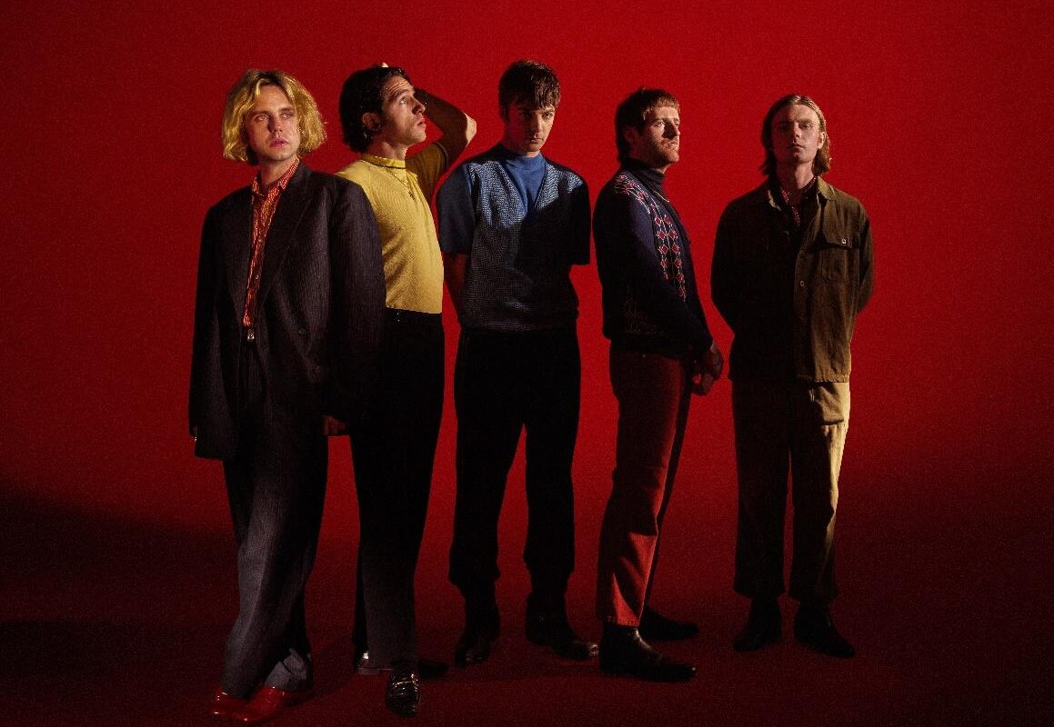 Fontaines D.C.. announce new album 'SKINTY FIA' | new track 'Jackie Down The Line' | live @ Trix