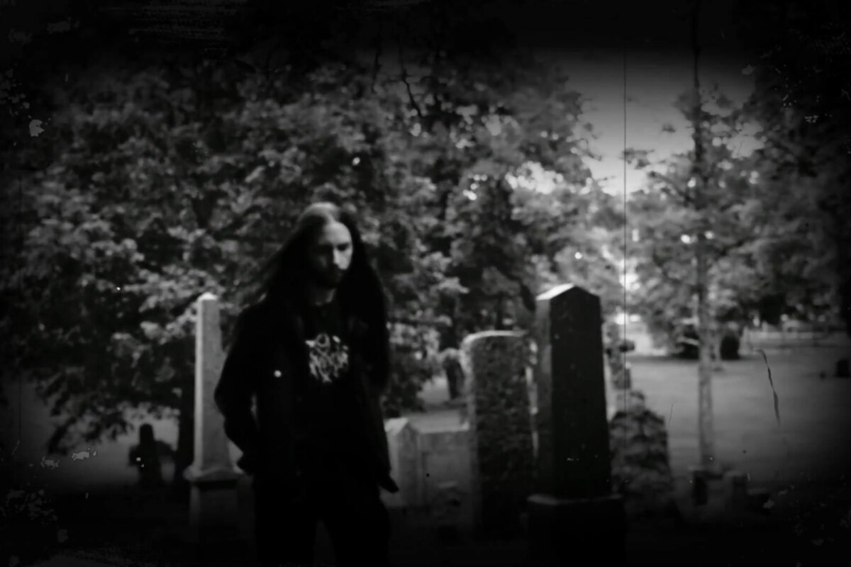 Minneriket : "Gjennom meg går ingen til hvile" out now; feauring Misstiq and many others