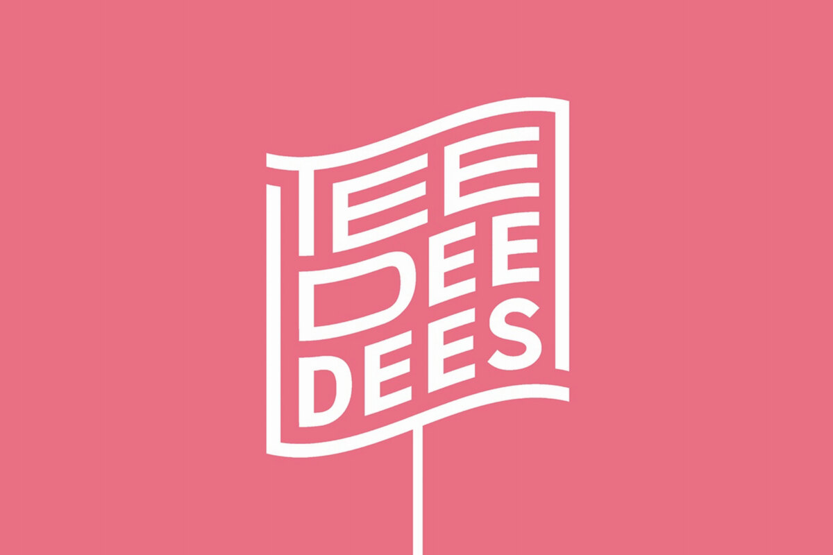  Synth-Pop Musician Tee Dee Dees Unveils ‘Lollipops’ [FFO: Interpol, Placebo, Depeche Mode]