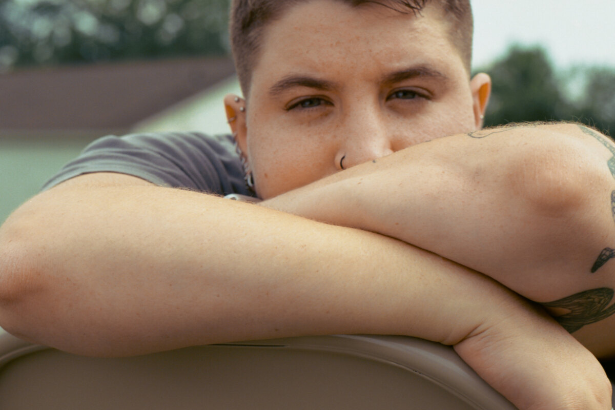 Mae Krell Delivers New EP 'Imposter Syndrome'