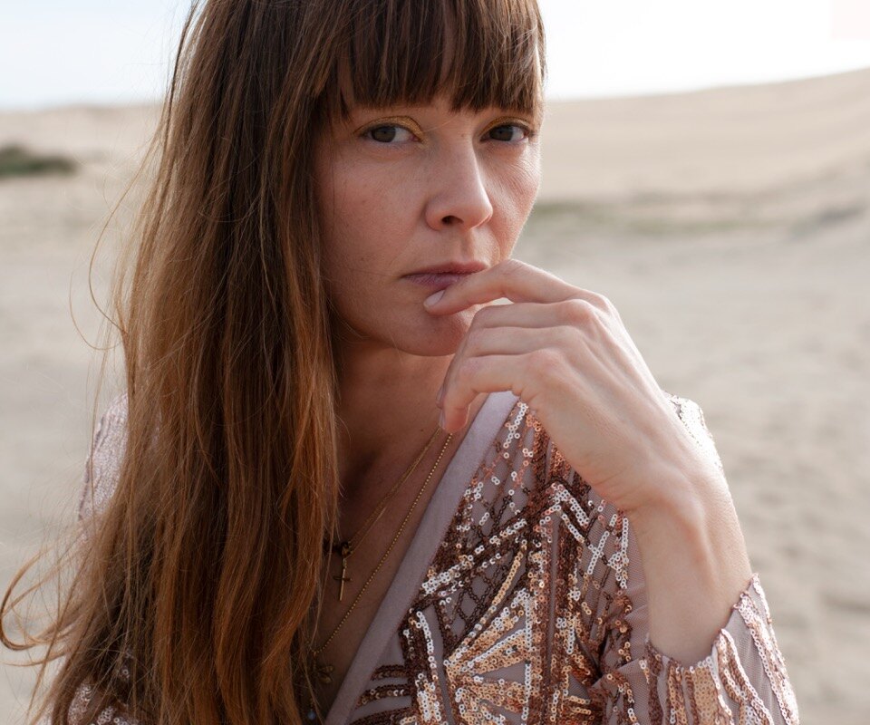 LAVALU brengt nieuwe track Oozing uit