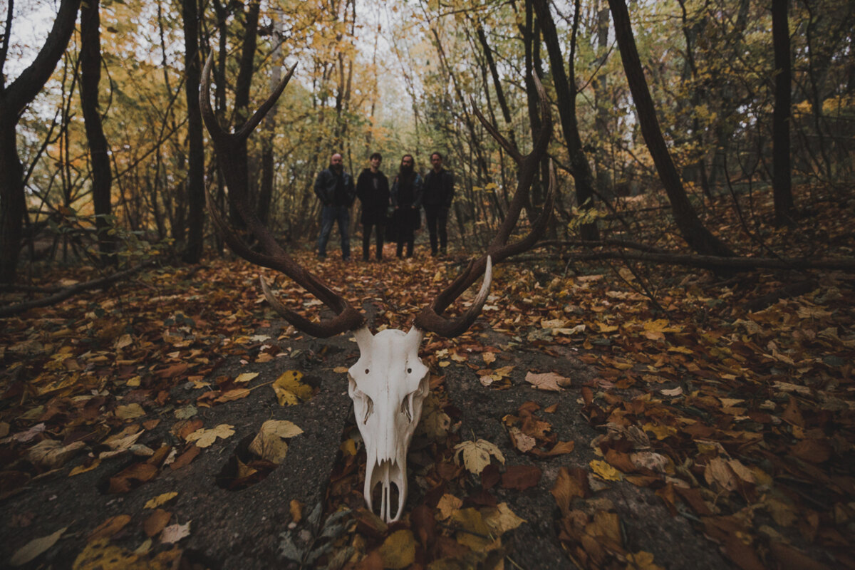 Slovak post-black metal band Besna has released the audiovisual single "Zverstvá" from the upcoming album.