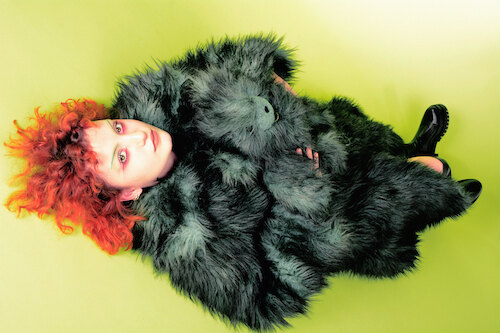 Phoebe Green brengt nieuwe single Make It Easy uit
