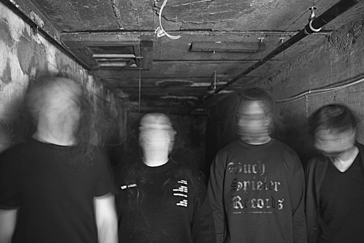 A Sunday Fire Release New Single "knivesbehindbacksforever"
