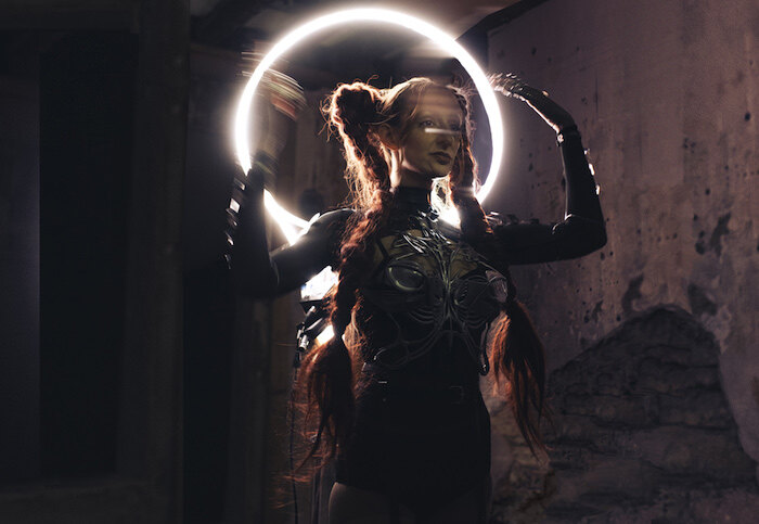 Emerging artist ELDR unveils her second EP ‘HÖLY STRANGER’ alongside new single‘Weak Potion’, out today