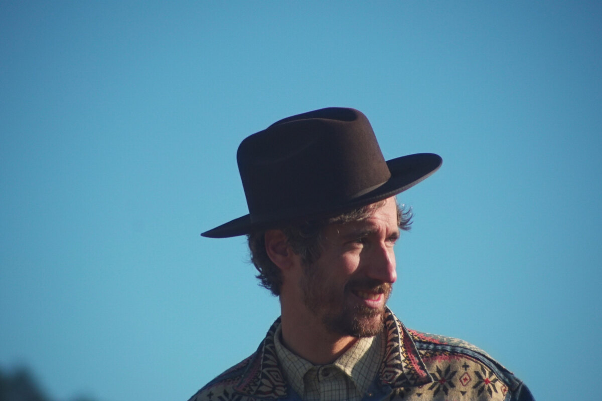 Americana chansonnier Baptiste W. Hamon brengt met ‘Jusqu’à La Lumière’ derde album uit