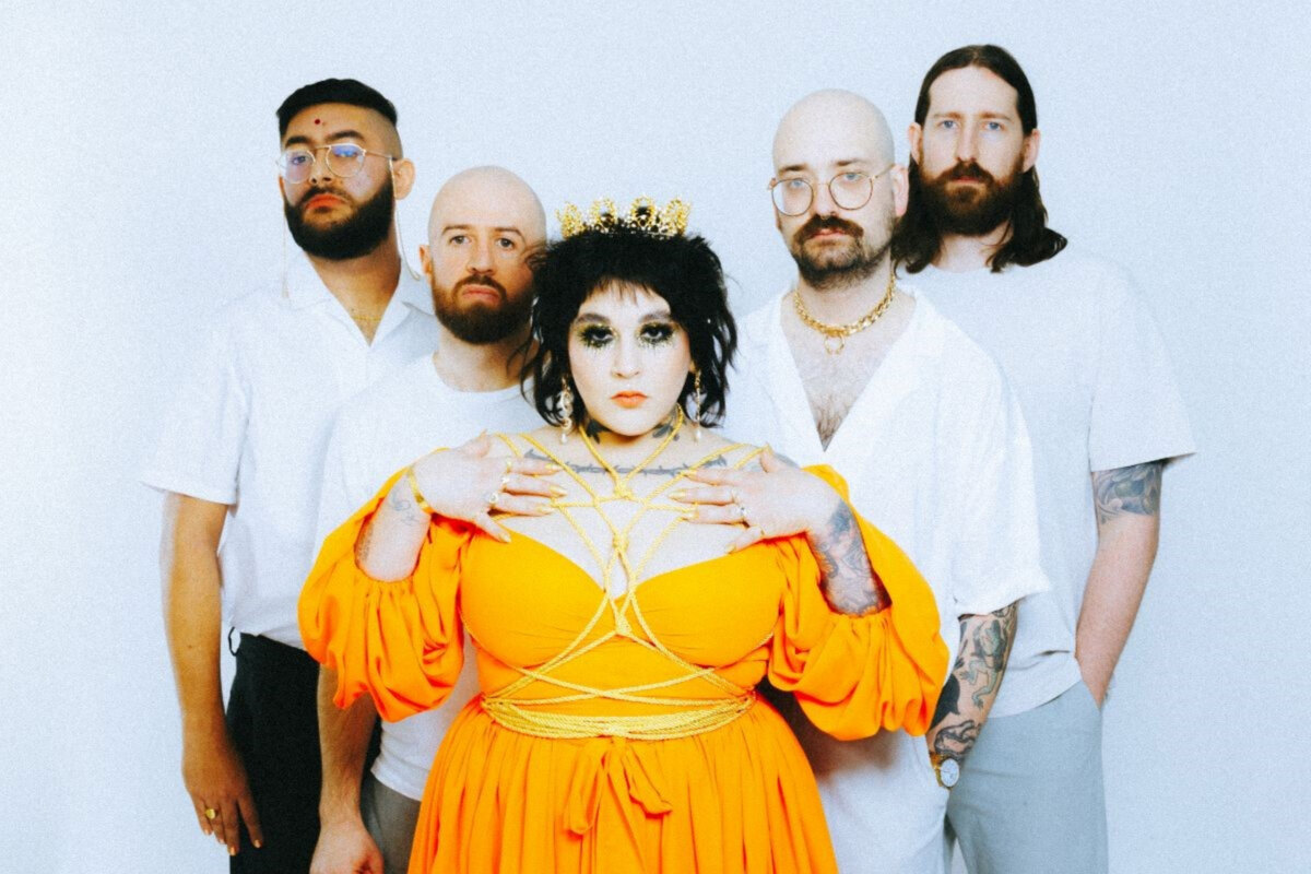 Ithaca announce August headline tour