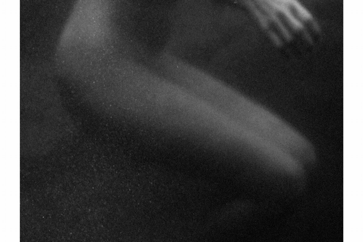 Tin Fingers share "Islandhead" feat. Fenne Kuppens