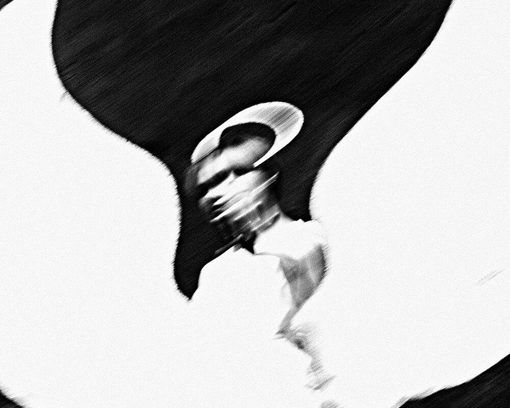 Thornhill Release New Single + Video "Raw"; New Album "Heroine" Out June 3th