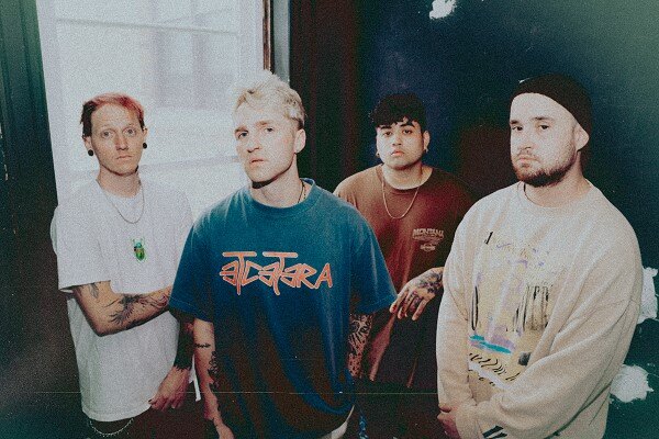 Dead Lakes Release Radiant New Single And Visualizer ‘Wrong Way’