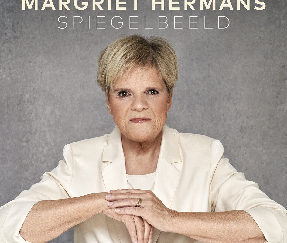 Margriet Hermans haar langverwachte album 'Spiegelbeeld' is er!