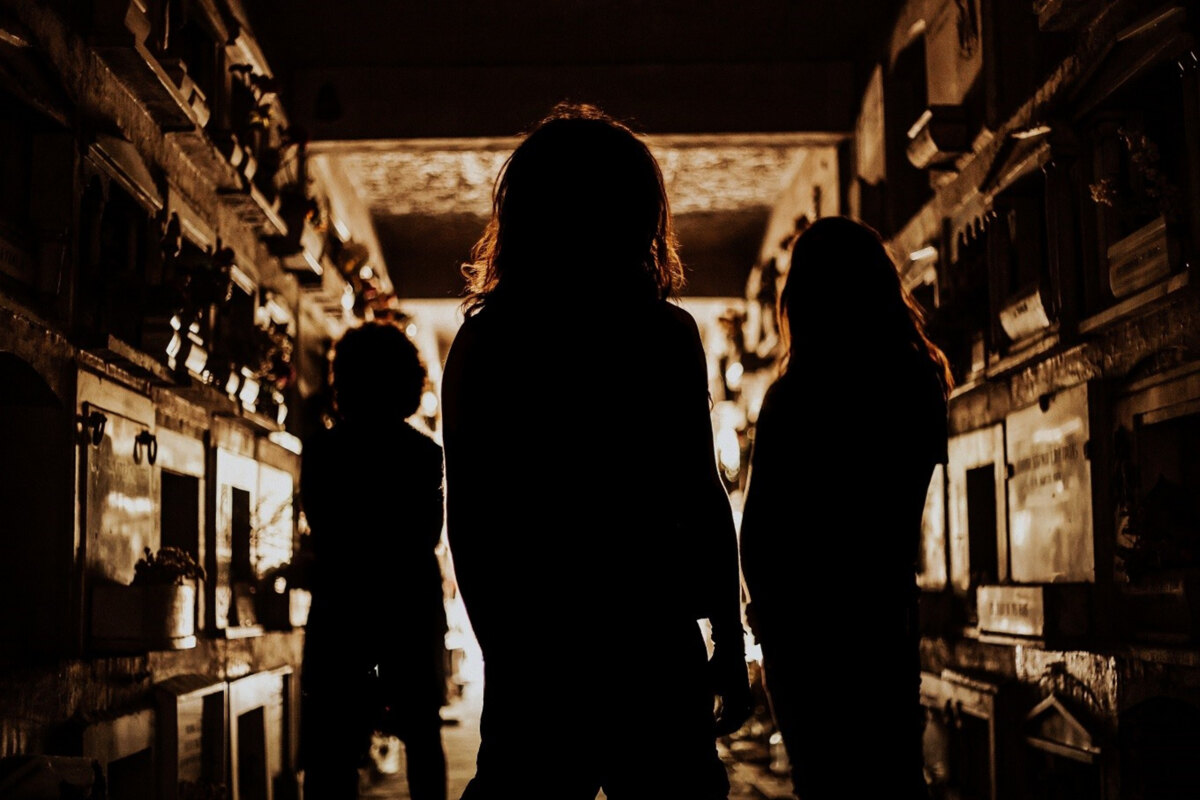 Old School Death Metallers Overtoun Presents 'This Darkness Feels Alive' Documentary, Part.1