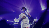 OSKI stelde APOLOGIES live voor in de Kruitfabriek
