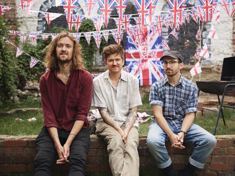 Muttering announce Debut Album, Great, and release new single