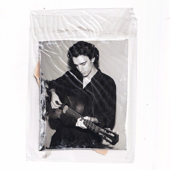 Tamino deelt zonovergoten Fascination videoclip