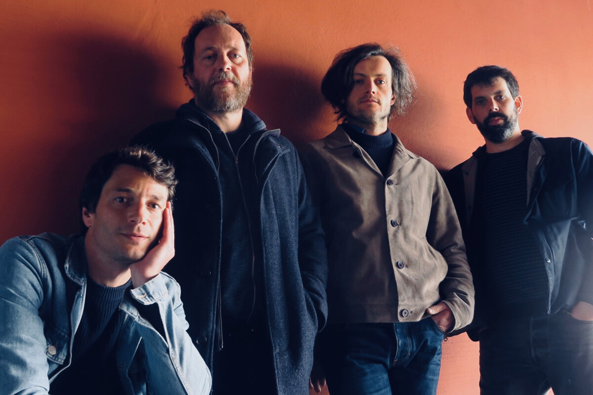 Mauger lost vandaag een nieuwe single Ma Ja uit hun aankomend album
