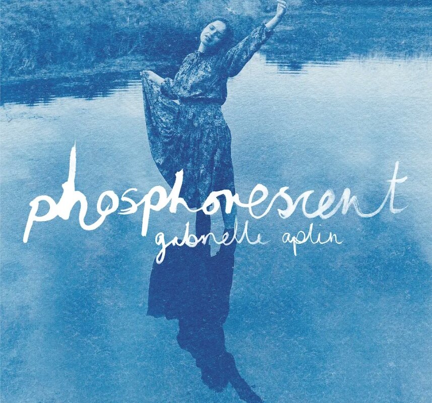 Gabrielle Aplin announces album 'Phosphorescent'