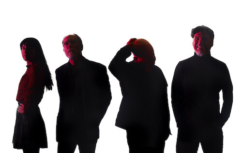 Pixies brengt nieuwe single Vault Of Heaven uit in aanloop naar het album Doggerel