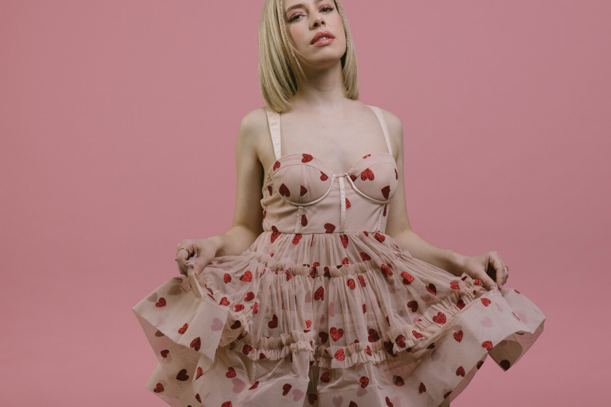 Alice Pisano reveals NEW dreamy pop anthem "Ink"