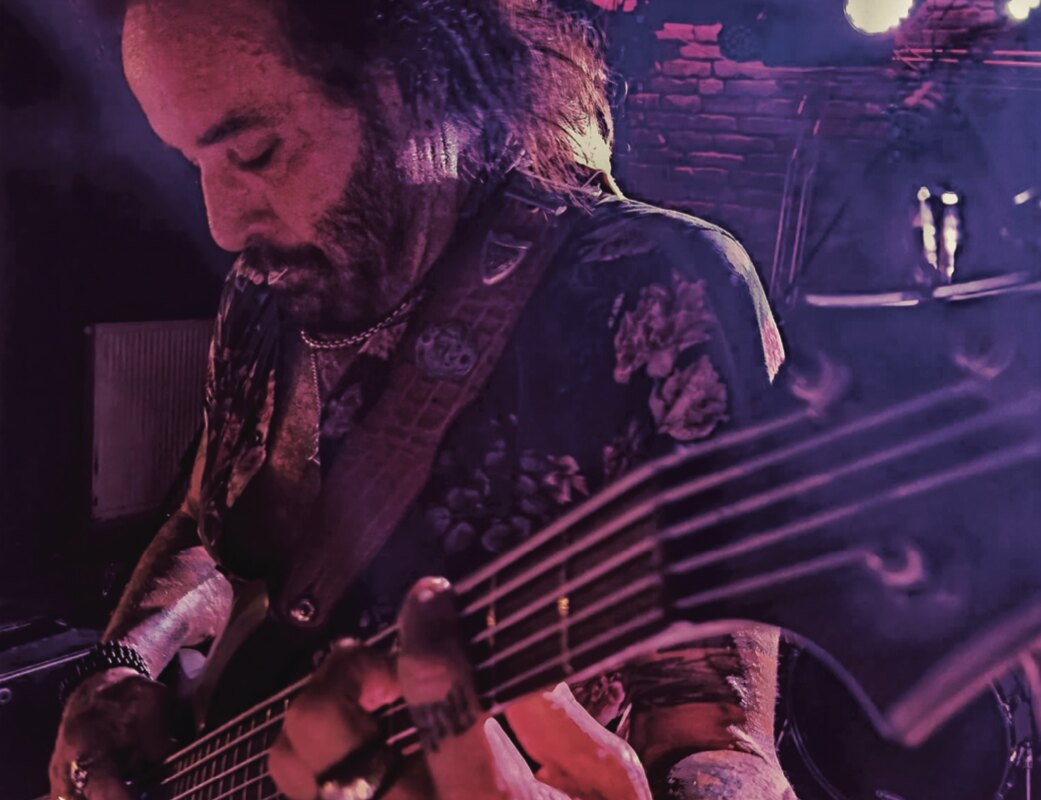 Marco Mendoza: new album "New Direction" out today