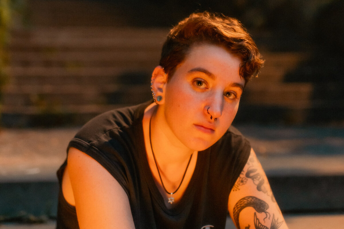 Mae Krell Shares New Single "tooth fairy"