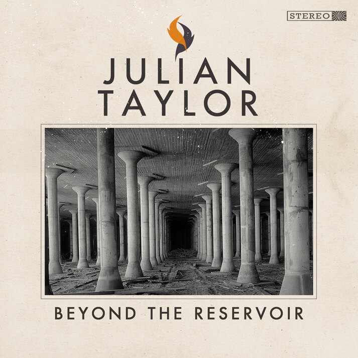 Canadese singer-songwriter Julian Taylor brengt nieuw ‘Beyond The Reservoir’ vandaag uit