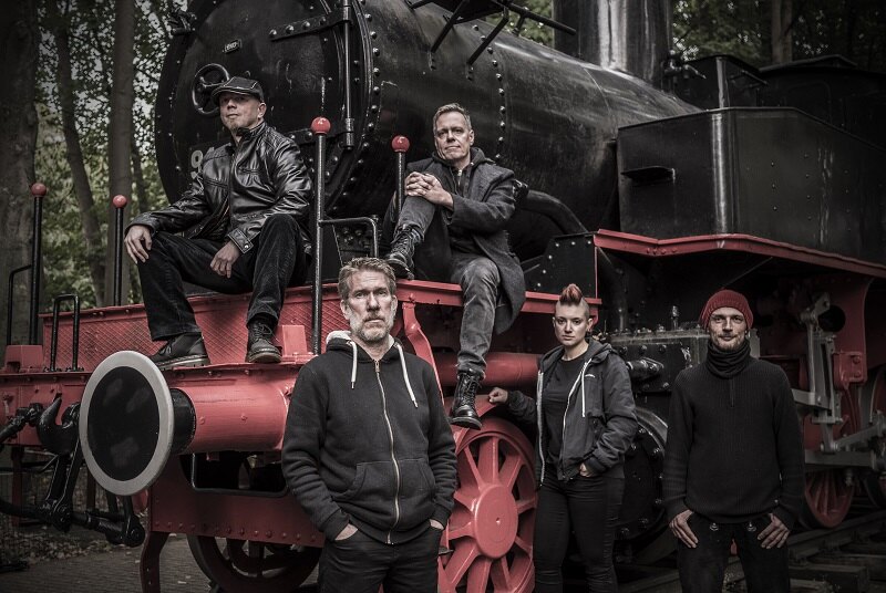 Black Space Riders Release "Queen Of The Light" Video